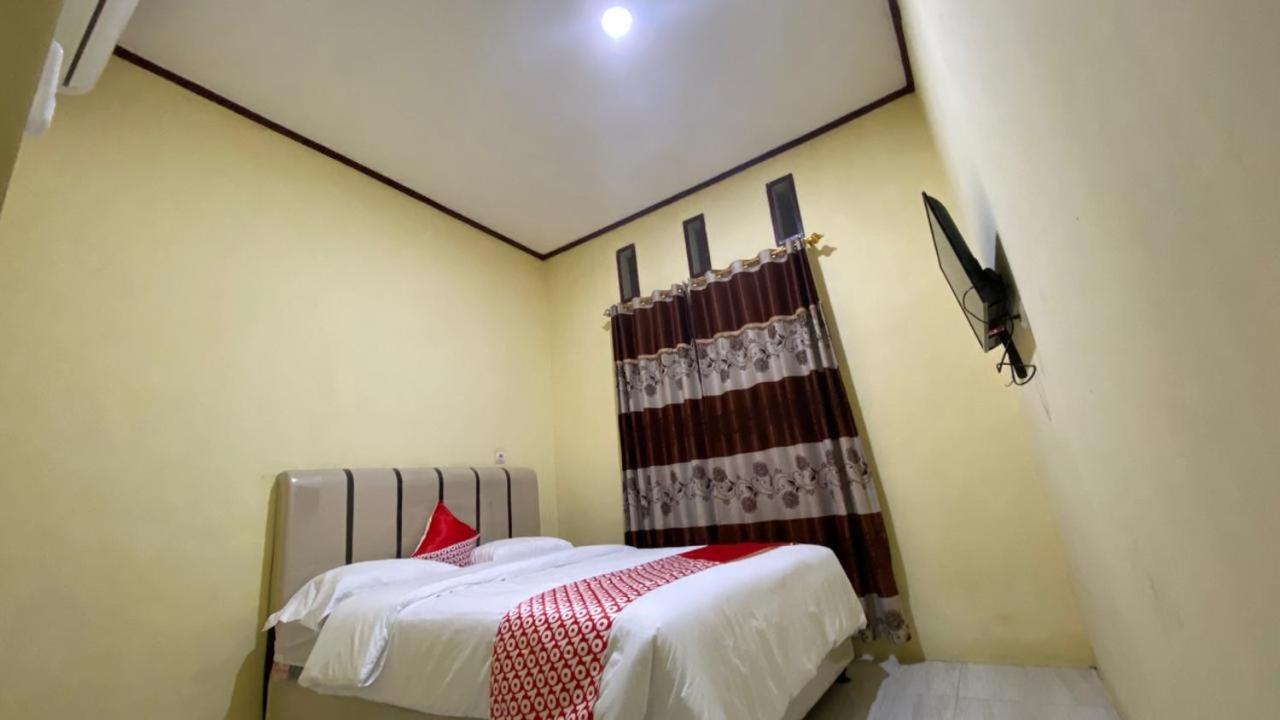 Oyo 3050 Hotasi Seaview Syariah Hotel Anyer Kültér fotó