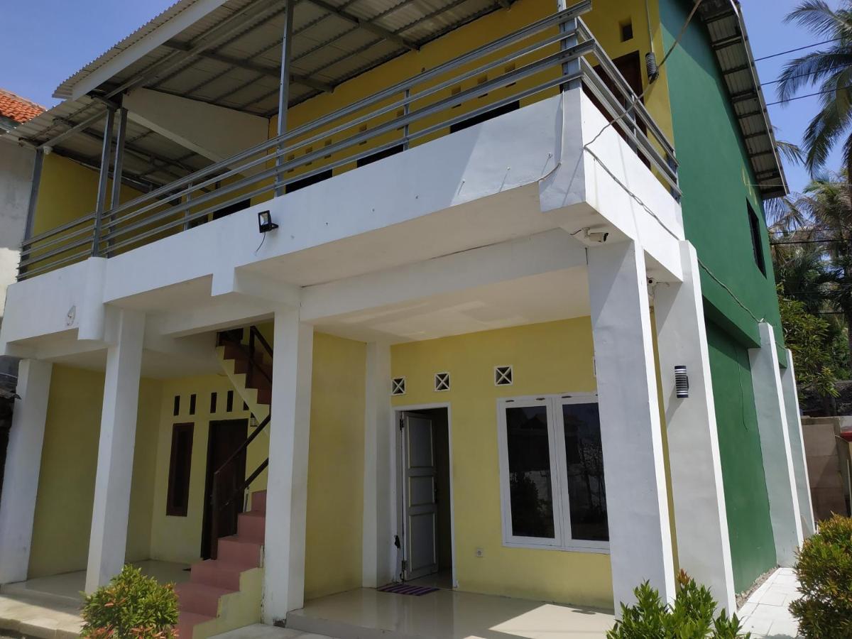Oyo 3050 Hotasi Seaview Syariah Hotel Anyer Kültér fotó