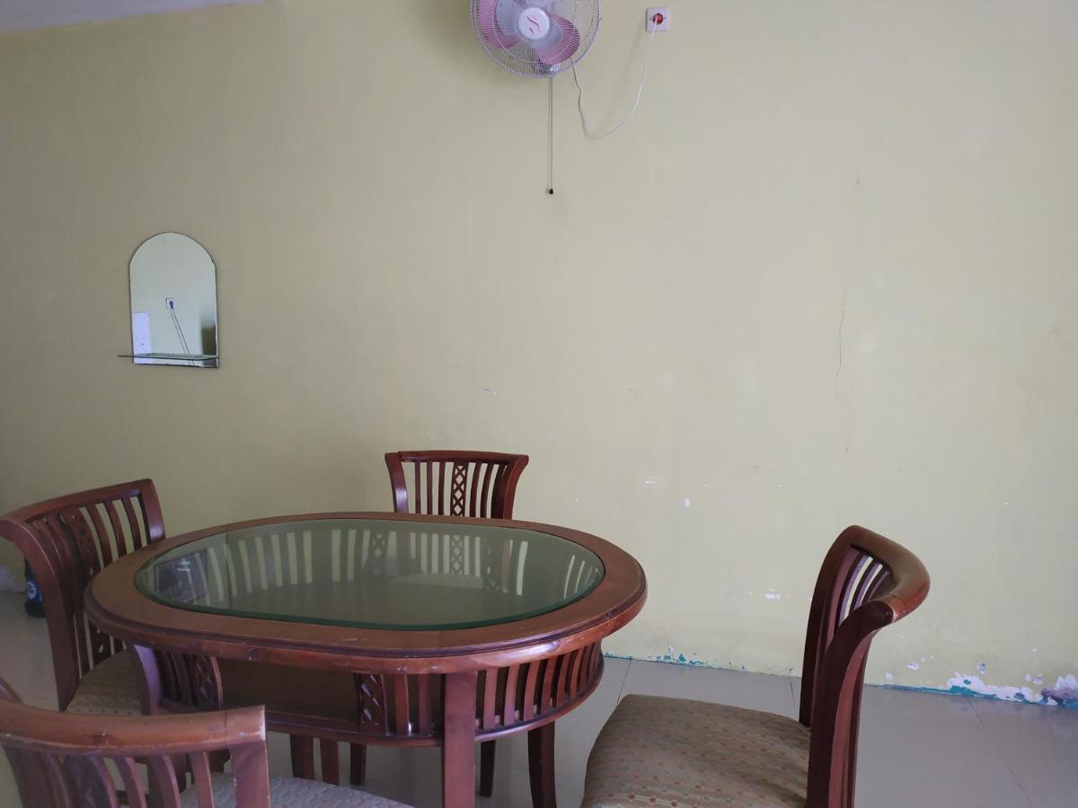 Oyo 3050 Hotasi Seaview Syariah Hotel Anyer Kültér fotó
