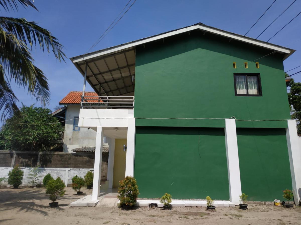 Oyo 3050 Hotasi Seaview Syariah Hotel Anyer Kültér fotó